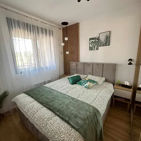 Momentum Apartment *
